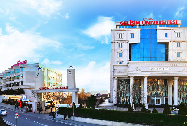 جامعة إسطنبول جلشيم
