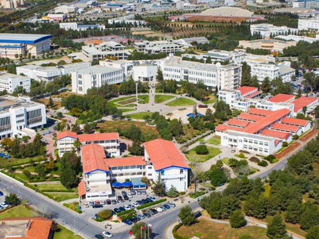 جامعة شرق البحر المتوسط